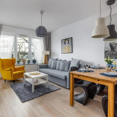 Apartment At The Port - Navigator - Portowa By Noclegi Renters Kolobrzeg Exterior photo